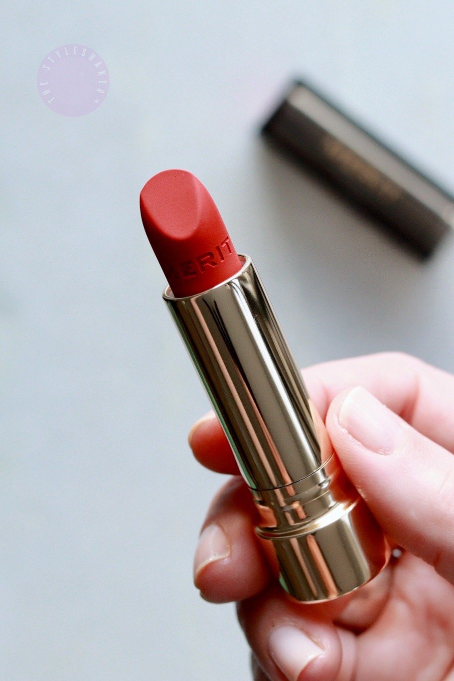 日本未発売　MERIT Signature Lip Lightweight Li My Honest Review of the MERIT Beauty Signature Lip Lightweight